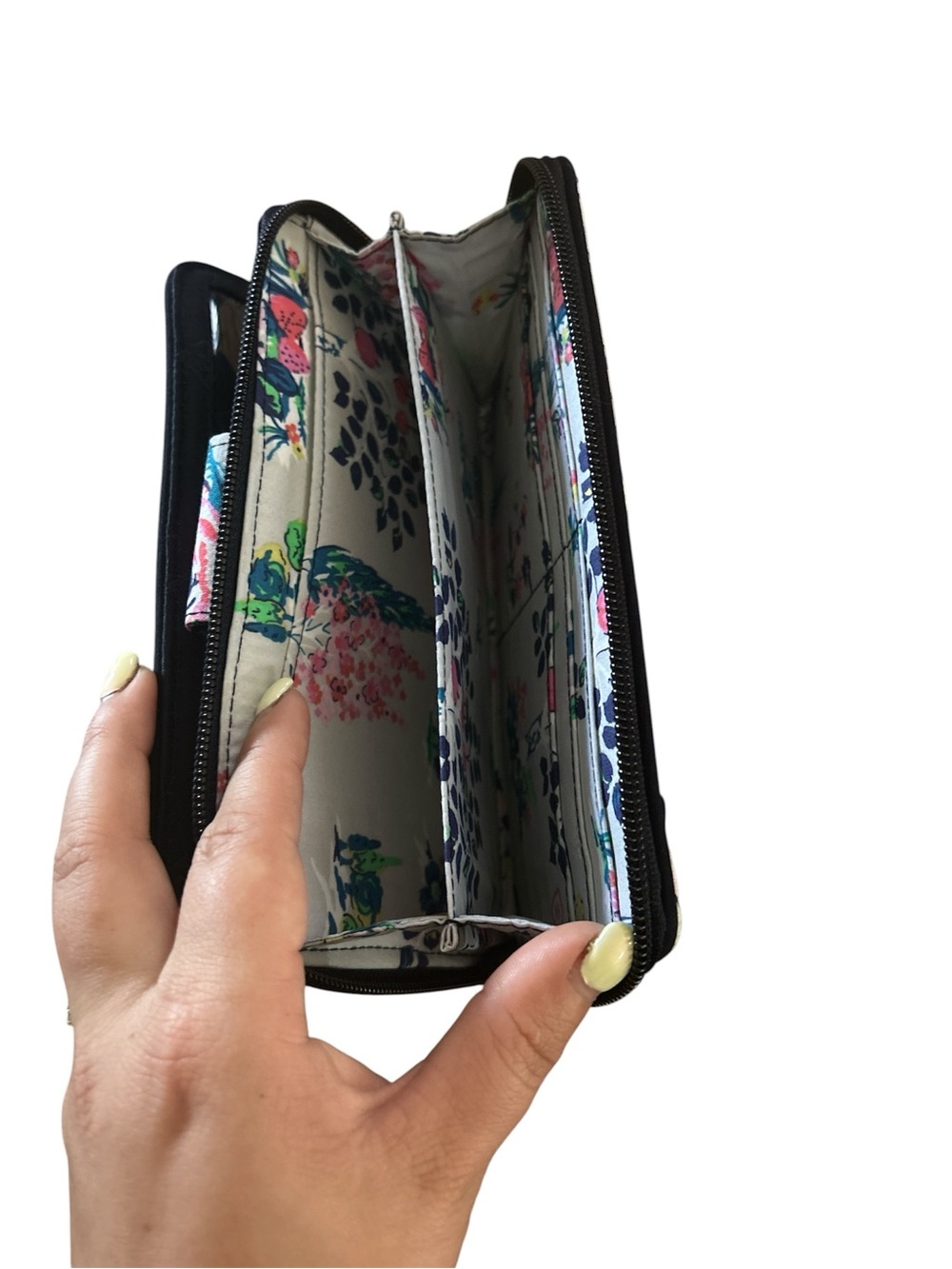 Vera Bradley Floral Wallet - Picture 4 of 4